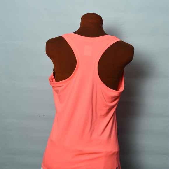 The North Face workout vapor wick tank, bright orange, workout in comfort - Picture 5 of 9